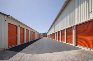 Public Storage - Del Rey Oaks - 200 Calle Del Oaks - Photo 2