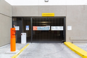 Public Storage - Studio City - 12345 Ventura Court - Photo 4