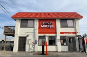 Public Storage - Tracy - 400 W Larch Road - Photo 1