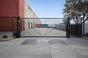 Public Storage - Montebello - 1012 S Maple Ave - Photo 4