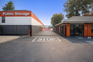 Public Storage - San Jose - 88 Blossom Hill Road - Photo 4