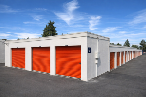 Public Storage - Kent - 23439 Pacific Hwy S - Photo 2