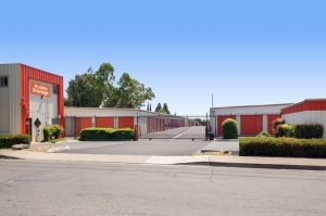 Public Storage - Sacramento - 3300 Northgate Blvd Picture of Public Storage - Sacramento - 3300 Northgate Blvd