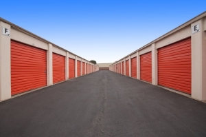 Public Storage - Richmond - 398 Carlson Blvd - Photo 2