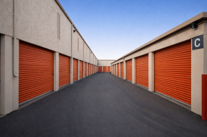 Public Storage - Oakland - 680 Hegenberger Road - Photo 2