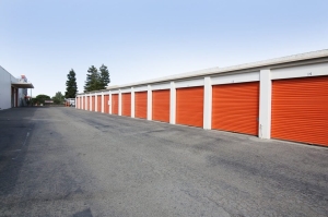 Public Storage - Burlingame - 1811 Adrian Road - Photo 2
