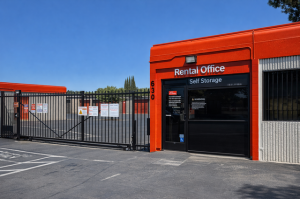 Public Storage - Fairfield - 990 Beck Ave