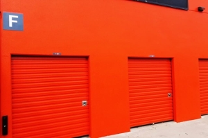 Public Storage - Calabasas - 23811 Ventura Blvd - Photo 2