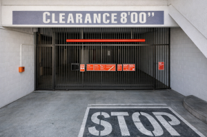Public Storage - Los Angeles - 6840 Santa Monica Blvd - Photo 4