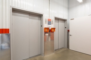 Public Storage - Laguna Woods - 23572 Moulton Parkway - Photo 4