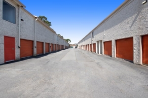 Public Storage - South San Francisco - 2679 Meath Drive - Photo 2