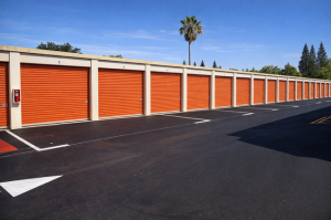 Public Storage - Carmichael - 7719 Fair Oaks Blvd - Photo 2
