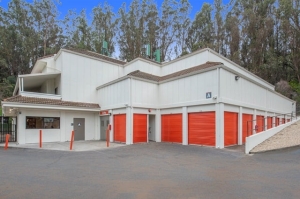 Public Storage - Mill Valley - 817 Redwood Hwy Frontage Rd - Photo 2