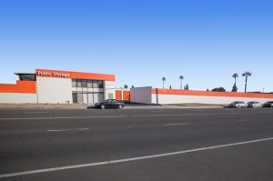 Public Storage - El Cajon - 1047 N Johnson Ave - Photo 1