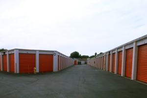 Public Storage - Modesto - 2012 West Briggsmore Ave - Photo 2