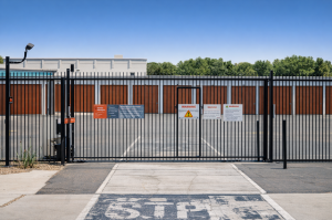 Public Storage - San Diego - 5175 Pacific Hwy - Photo 4