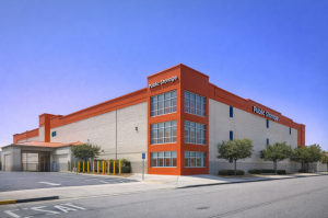 Public Storage - North Hollywood - 12510 Raymer Street - Photo 1