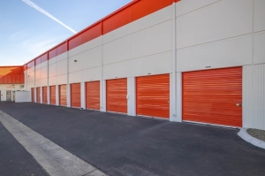 Public Storage - Pomona - 730 E 1st St - Photo 2