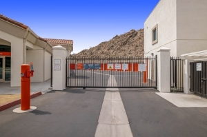 Public Storage - Palm Desert - 72150 Fred Waring Drive - Photo 4