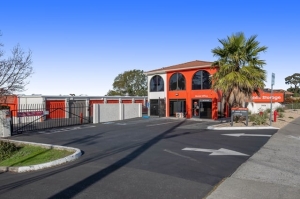 Public Storage - Pinole - 2624 Appian Way - Photo 1