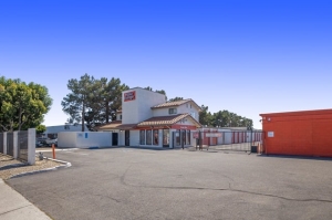 Public Storage - Santa Ana - 400 S Grand Ave - Photo 1