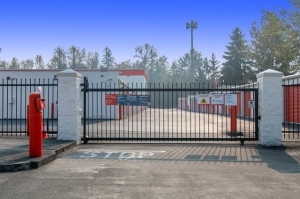 Public Storage - Sammamish - 23025 NE 8th Street - Photo 4