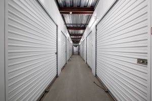 Public Storage - Long Beach - 4295 Outer Traffic Circle - Photo 2