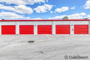 CubeSmart Self Storage - FL Davenport Sullivan Road - Photo 5