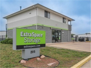 Extra Space Storage - 8451 - Colorado Springs - Arlington Dr