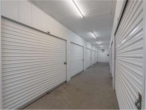 Extra Space Storage - 8451 - Colorado Springs - Arlington Dr - Photo 5