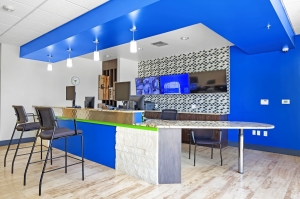 Extra Space Storage - 7089 - Richmond - Mason Rd - Photo 3