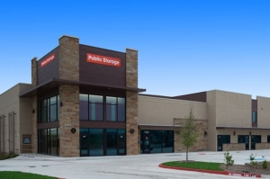 Public Storage - Live Oak - 7303 N Loop 1604 E