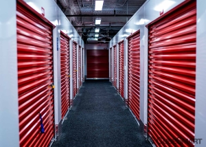 CubeSmart Self Storage - NY Plainview Fairchild Avenue - Photo 9