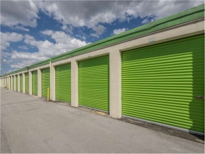Extra Space Storage - 7201 - Fort Lauderdale - 6th St - Photo 4