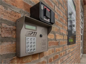 Extra Space Storage - 7253 - Chicago Ridge - Central Ave - Photo 2