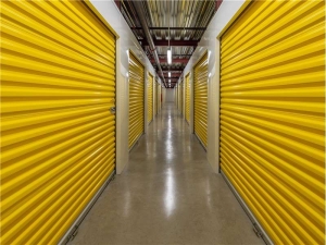 Extra Space Storage - 1662 - Montgomery - Carmichael Rd - Photo 5