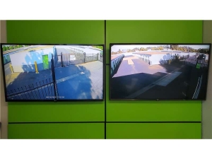 Extra Space Storage - 0275 - Santa Rosa - West Steele Ln - Photo 7