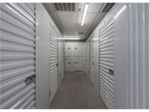 Extra Space Storage - 0689 - Santa Rosa - Hearn Ave - Photo 5