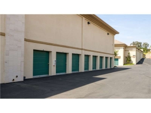 Extra Space Storage - 1253 - Thousand Oaks - Thousand Oaks Blvd - Photo 4