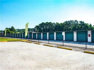 Extra Space Storage - 0242 - Stone Mountain - Hambrick Rd - Photo 4