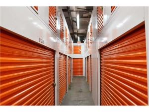 Extra Space Storage - 8881 - Bronx - Webster Ave - Photo 5