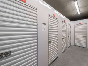 Extra Space Storage - 1036 - Doylestown - N Broad St - Photo 5