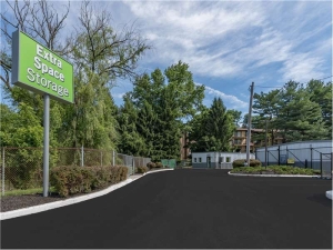 Extra Space Storage - 0369 - West Chester - Downingtown Pike