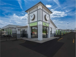 Extra Space Storage - 0741 - Johnston - Hartford Ave