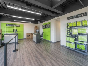 Extra Space Storage - 7132 - Knoxville - Western Ave - Photo 3