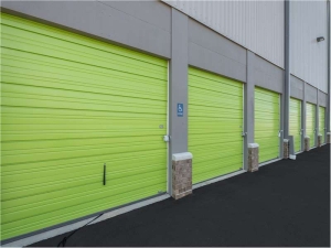 Extra Space Storage - 7132 - Knoxville - Western Ave - Photo 4