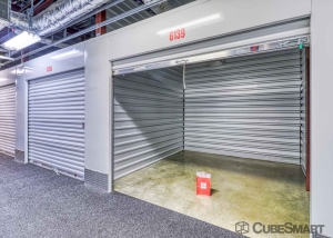 CubeSmart Self Storage - MD Rockville Research Pl - Photo 7