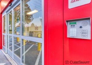 CubeSmart Self Storage - MD Rockville Research Pl - Photo 7