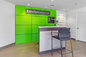 Extra Space Storage - 1555 - Rohnert Park - Redwood Dr - Photo 3