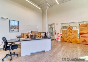 CubeSmart Self Storage - KY Louisville South 7th Street - Photo 5